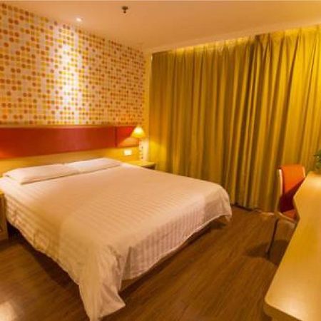 Home Inn Guangzhou Zhujiang New City Kültér fotó