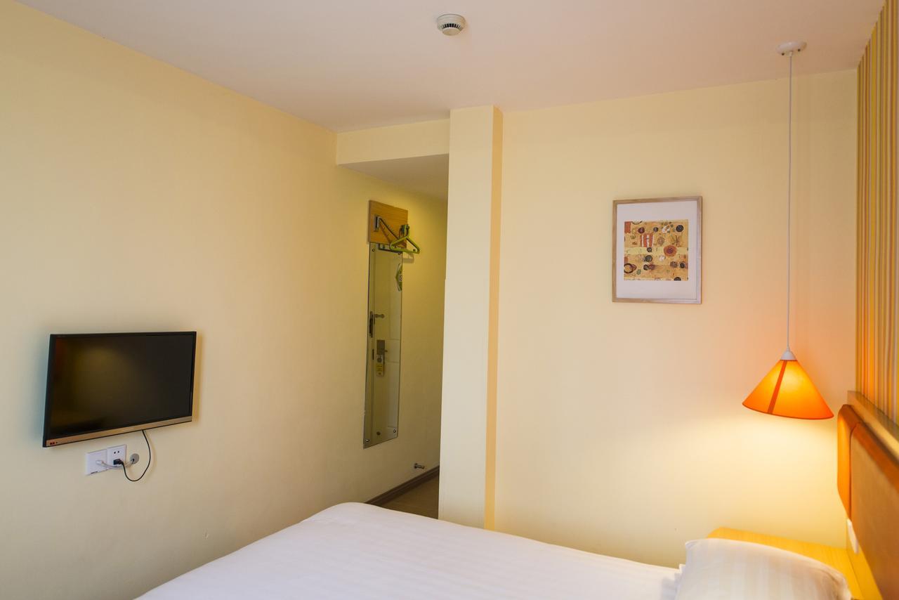 Home Inn Guangzhou Zhujiang New City Kültér fotó